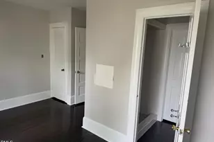 702 W Main St, Benson, NC 27504 - Photo 9