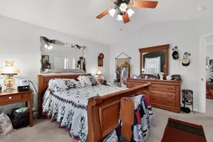 9220 Garnet Field Ct, Charlotte, NC 28269 - Photo 13