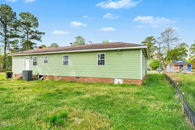 510 W Main Street, Selma, NC 27576 - Photo 5