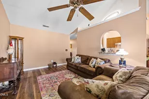 5209 Fieldwood Ct, Raleigh, NC 27616 - Photo 7