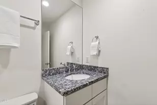 908 Brookwood Dr, Raleigh, NC 27607 - Photo 31