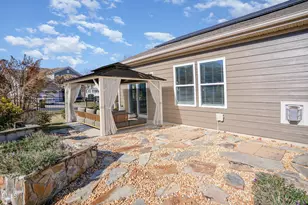 255 Heathwood Dr, Clayton, NC 27527 - Photo 23