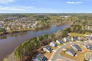 624 Long Lake Dr, Fuquay Varina, NC 27526 - Photo 65