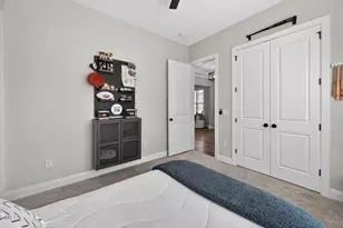 624 Long Lake Dr, Fuquay Varina, NC 27526 - Photo 37