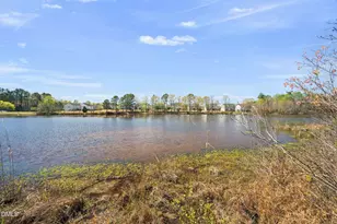 624 Long Lake Dr, Fuquay Varina, NC 27526 - Photo 63