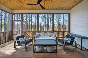 624 Long Lake Dr, Fuquay Varina, NC 27526 - Photo 45