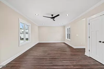 402 Poplar Street, Graham, NC 27253 - Photo 9