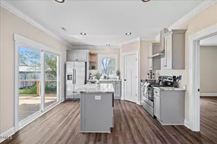 402 Poplar St, Graham, NC 27253 - Photo 23