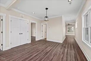 402 Poplar St, Graham, NC 27253 - Photo 17