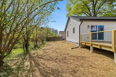 402 Poplar Street, Graham, NC 27253 - Photo 43