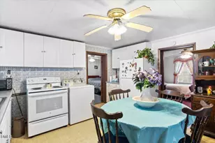 1023 Wade Stephenson Rd, Holly Springs, NC 27540 - Photo 9