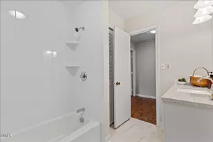 3726 Jamestown Cir, Raleigh, NC 27609 - Photo 9