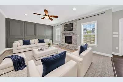 556 Crimson Oak Lane, Fuquay Varina, NC 27526 - Photo 3