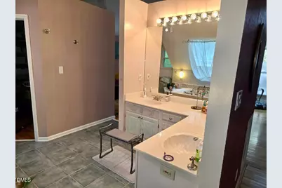 8605 Brookdale Drive, Raleigh, NC 27613 - Photo 17