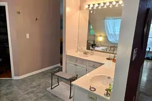 8605 Brookdale Dr, Raleigh, NC 27613 - Photo 17