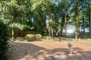 8605 Brookdale Dr, Raleigh, NC 27613 - Photo 29