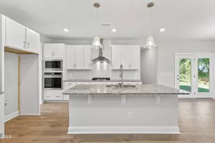 240 Margot Manor Dr, Benson, NC 27504 - Photo 13