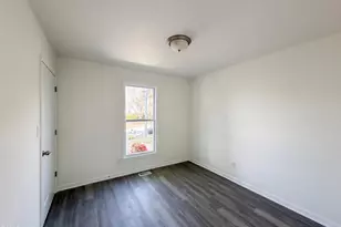 5236 Turf Grass Ct, Raleigh, NC 27610 - Photo 9