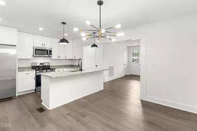 804 NW Lakecrest Drive, Fayetteville, NC 28301 - Photo 15