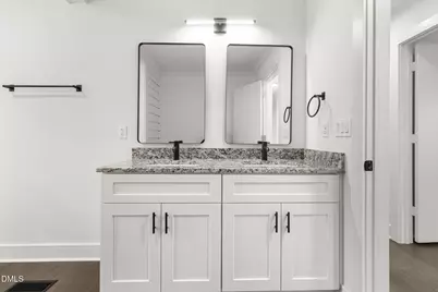 804 NW Lakecrest Drive, Fayetteville, NC 28301 - Photo 25