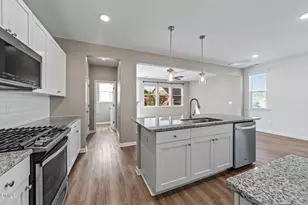 755 Creekway Dr, Fuquay Varina, NC 27526 - Photo 7