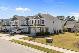 755 Creekway Dr, Fuquay Varina, NC 27526 - Photo 3