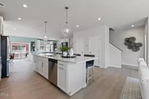 148 N White St, Wake Forest, NC 27587 - Photo 5
