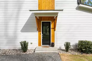 401 Oakwood Ln, Roxboro, NC 27574 - Photo 7