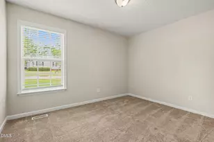 956 S Philwood Ct, Fuquay-Varina, NC 27526 - Photo 7