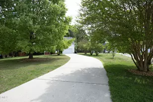 109 Queen Ferry Ct, Durham, NC 27712 - Photo 3