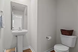 357 Gourd St, Zebulon, NC 27597 - Photo 13