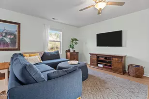 357 Gourd St, Zebulon, NC 27597 - Photo 15