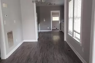 610 S Wakefield St, Zebulon, NC 27597 - Photo 9