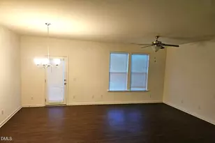 138 Hill Shore Ln, Clayton, NC 27527 - Photo 5