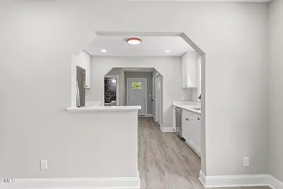 110 W Rockway Street, Durham, NC 27704 - Photo 7