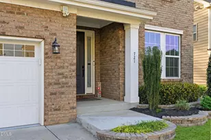 721 Vine Pond Ct, Apex, NC 27523 - Photo 3