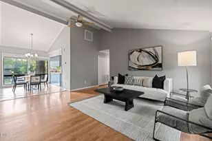 304 Oak Tree Dr, Chapel Hill, NC 27517 - Photo 5