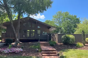 304 Oak Tree Dr, Chapel Hill, NC 27517 - Photo 27