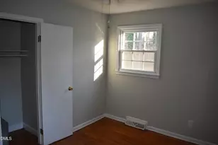 105 Ingle St, Siler City, NC 27344 - Photo 9