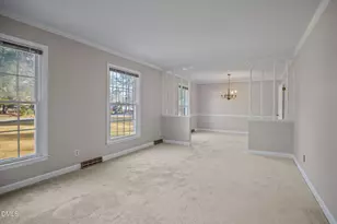 200 E Pope Ave, Kenly, NC 27542 - Photo 9