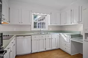 200 E Pope Ave, Kenly, NC 27542 - Photo 13