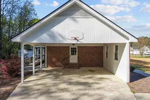 200 E Pope Ave, Kenly, NC 27542 - Photo 5