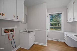 200 E Pope Ave, Kenly, NC 27542 - Photo 27