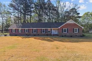 200 E Pope Ave, Kenly, NC 27542 - Photo 3