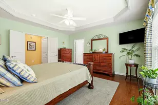 904 Peltier Dr, Cary, NC 27519 - Photo 25