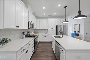 154 Night Tulip Pl, Durham, NC 27703 - Photo 9