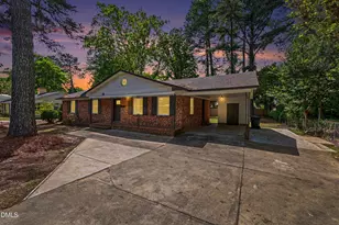 318 S McPherson Church Rd, Fayetteville, NC 28303 - Photo 1