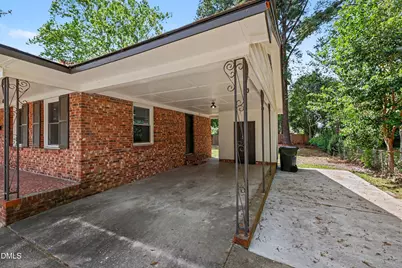 318 S McPherson Church Road, Fayetteville, NC 28303 - Photo 5