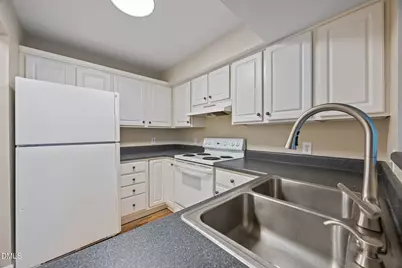 1031 Nicholwood Drive #205, Raleigh, NC 27605 - Photo 17