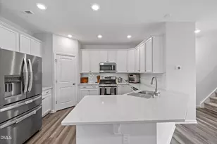 202 Bedivere Ln, Durham, NC 27703 - Photo 13